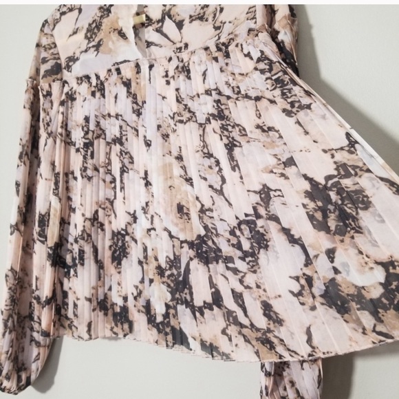 CLICHE pleated Soft Pink And Black Marble Blouse Top size XL - Picture 5 of 6